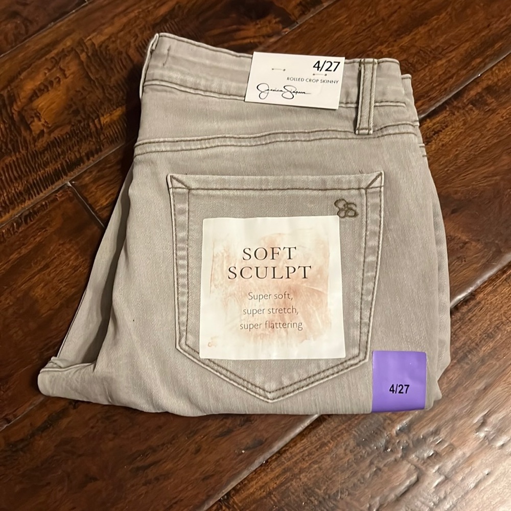 Jessica Simpson rolled crop skinny
